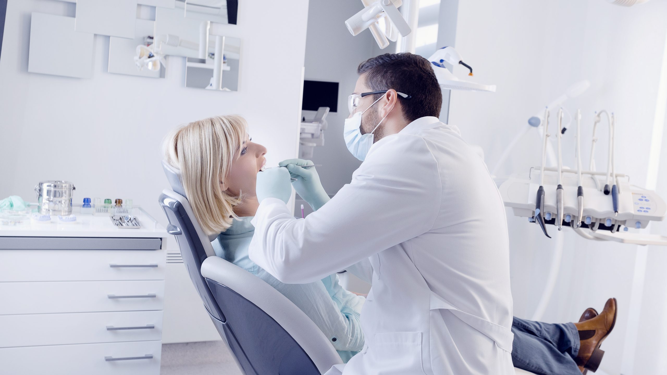 Dentist in Geneva, OH